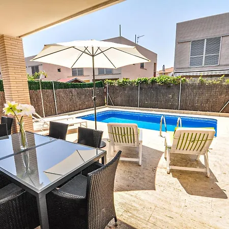 Magnolia - Only Families Cambrils